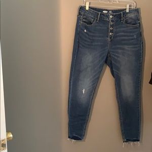 medium wash distressed jeans